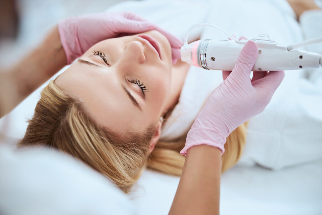 RF Microneedling. Die Revolution in der Hautpflege
