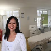 Seok Lian Lee