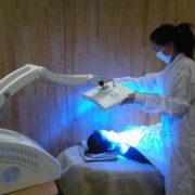 photodynamische Farblicht Therapie